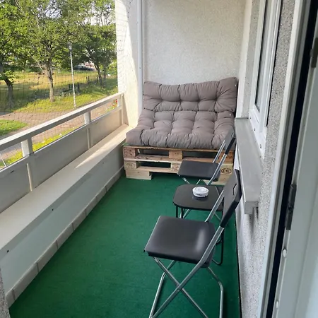 Little Royal Apartment Garbsen Exterior photo
